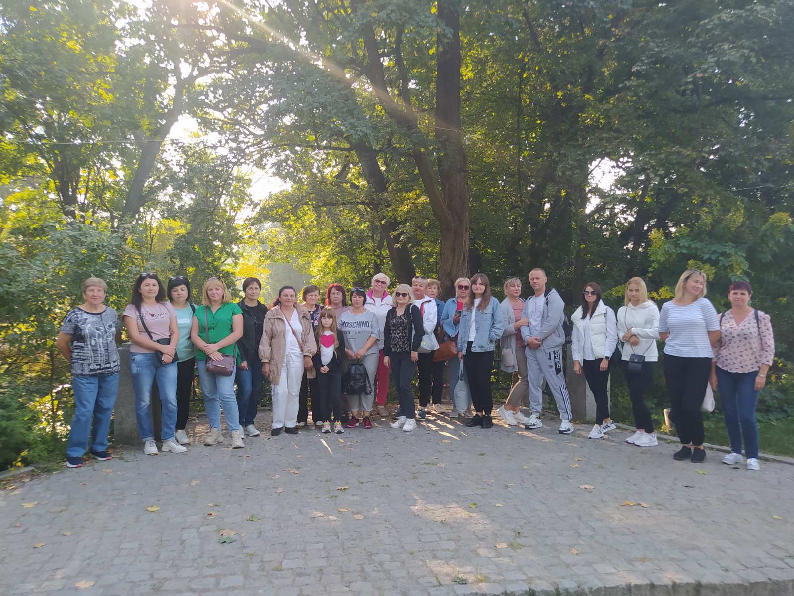 Відпочинок туристів в турі «Парк «Олександрія» +Буки-Буки (маленька Швейцарія на Київщині)», 30.09.2023р.