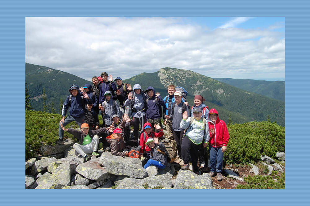 ДИТЯЧИЙ ТАБІР «ЛІСОВА ВАРТА»(Profу Camp), с. Верховина (Карпати)