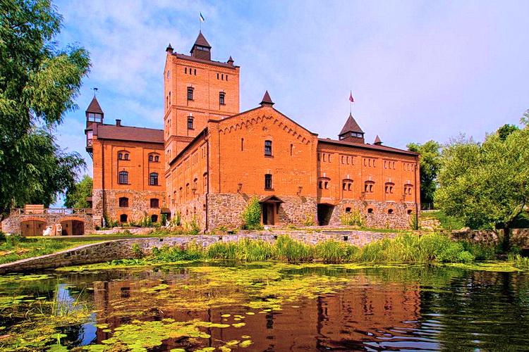 ТАЄМНИЦІ ЗАМКУ «РАДОМИСЛЬ» + УКРАЇНСЬКЕ СЕЛО