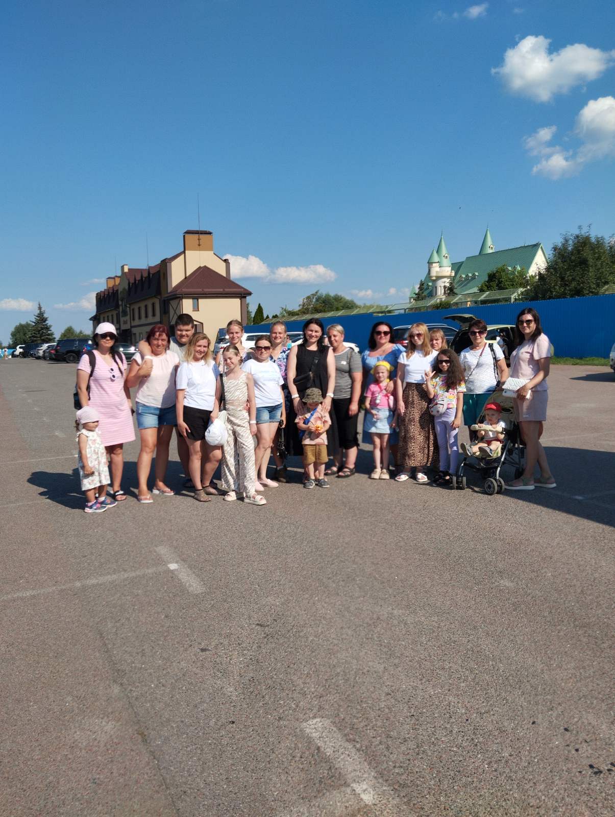 Для діточок і дорослих поїздка в «Зоопарк «12 місяців», 29.06.2029р.