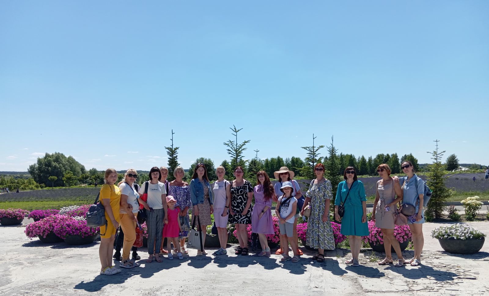 Лавандові поля у Добропарку, наші туристи 06.07.2024р.
