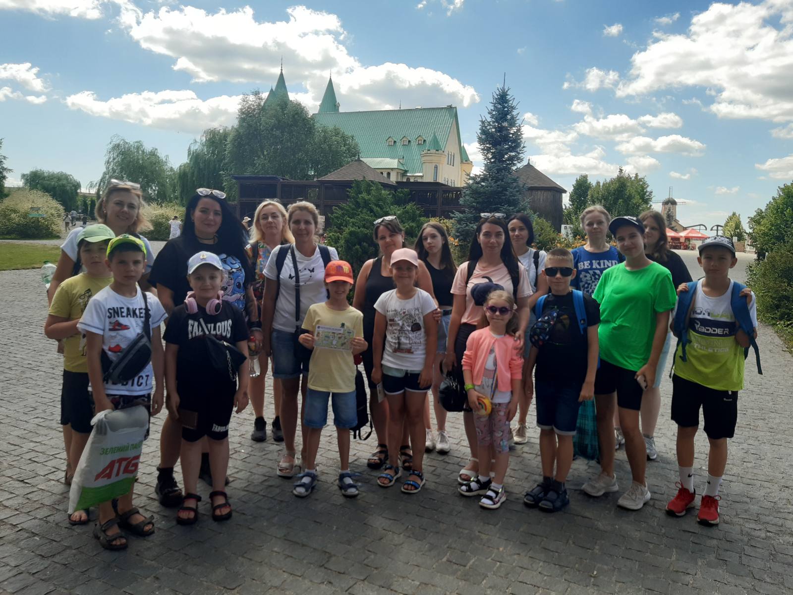 Поїздка в зоопарк «12 місяців», 06.07.2024р.