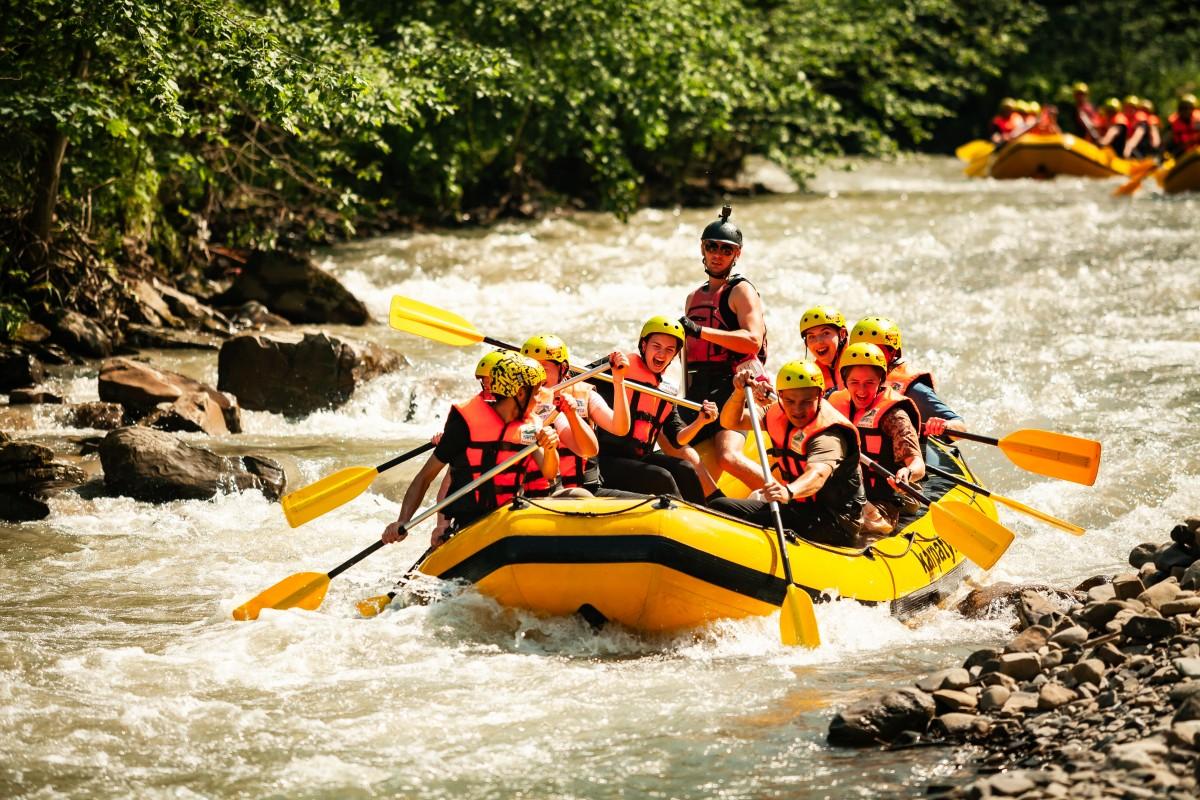 КАРПАТСЬКИЙ ДРАЙВ: РАФТИНГ, ГОВЕРЛА + МАНЯВА