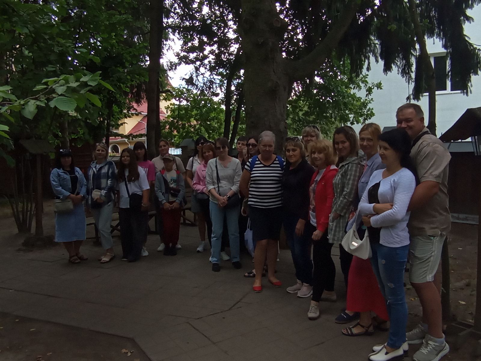 ЕКСКУРСІЙНИЙ ТУР «ЗАМОК РАДОМИСЛЬ + УКРАЇНСЬКЕ СЕЛО», 19.07.2025р.